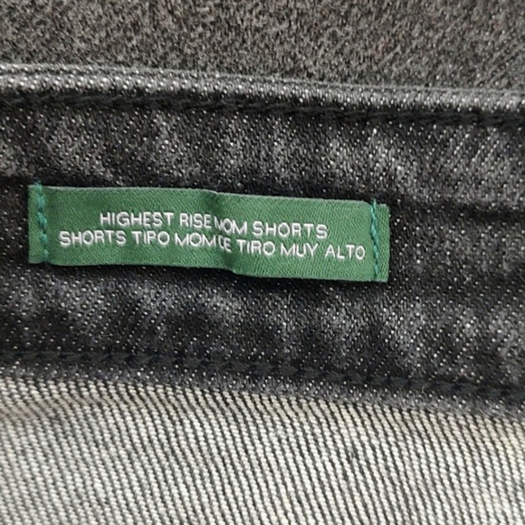 New High Rise Mom Distressed Black Jean Shorts Stretch 12 / 31 Wild Fable - Picture 6 of 8